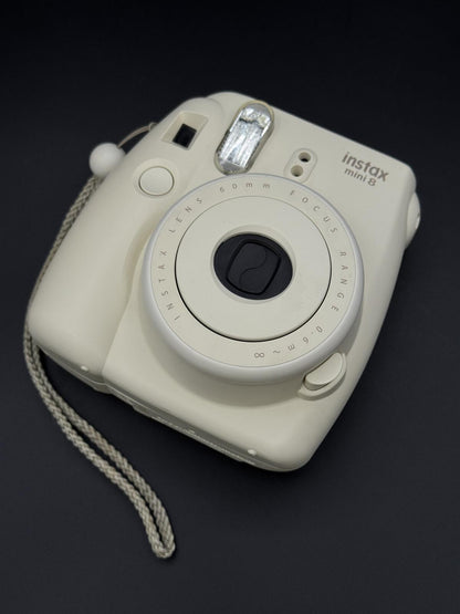 Fujifilm Instax Mini 8 White Instant Camera - Film Tested & Fully Working (323)