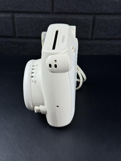 Fujifilm Instax Mini 8 White Instant Camera - Tested & Fully Working