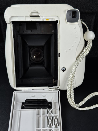Fujifilm Instax Mini 8 White Instant Camera - Tested & Fully Working