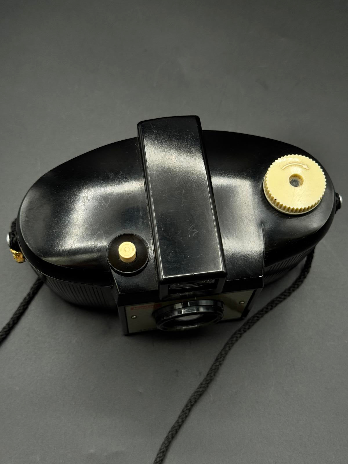 Vintage Kodak Brownie 127 Roll Film Camera - Working (C30)