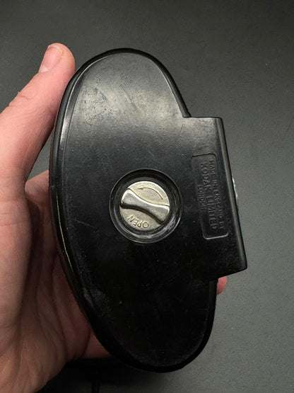 Vintage 1950's Kodak Brownie 127 Roll Film Camera - Working (MA1)