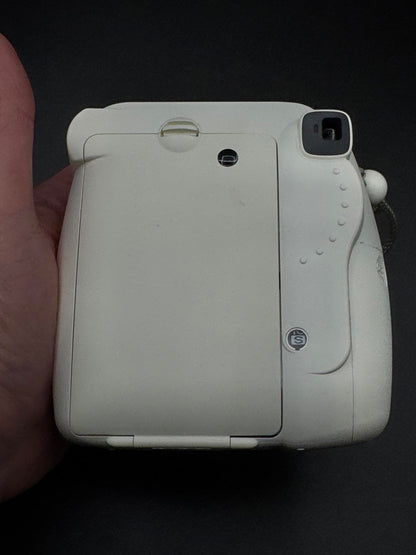 Fujifilm Instax Mini 8 White Instant Camera - Works Perfectly