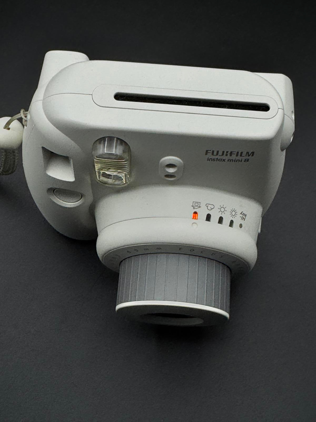 Fujifilm Instax Mini 8 White Instant Camera - Works Perfectly