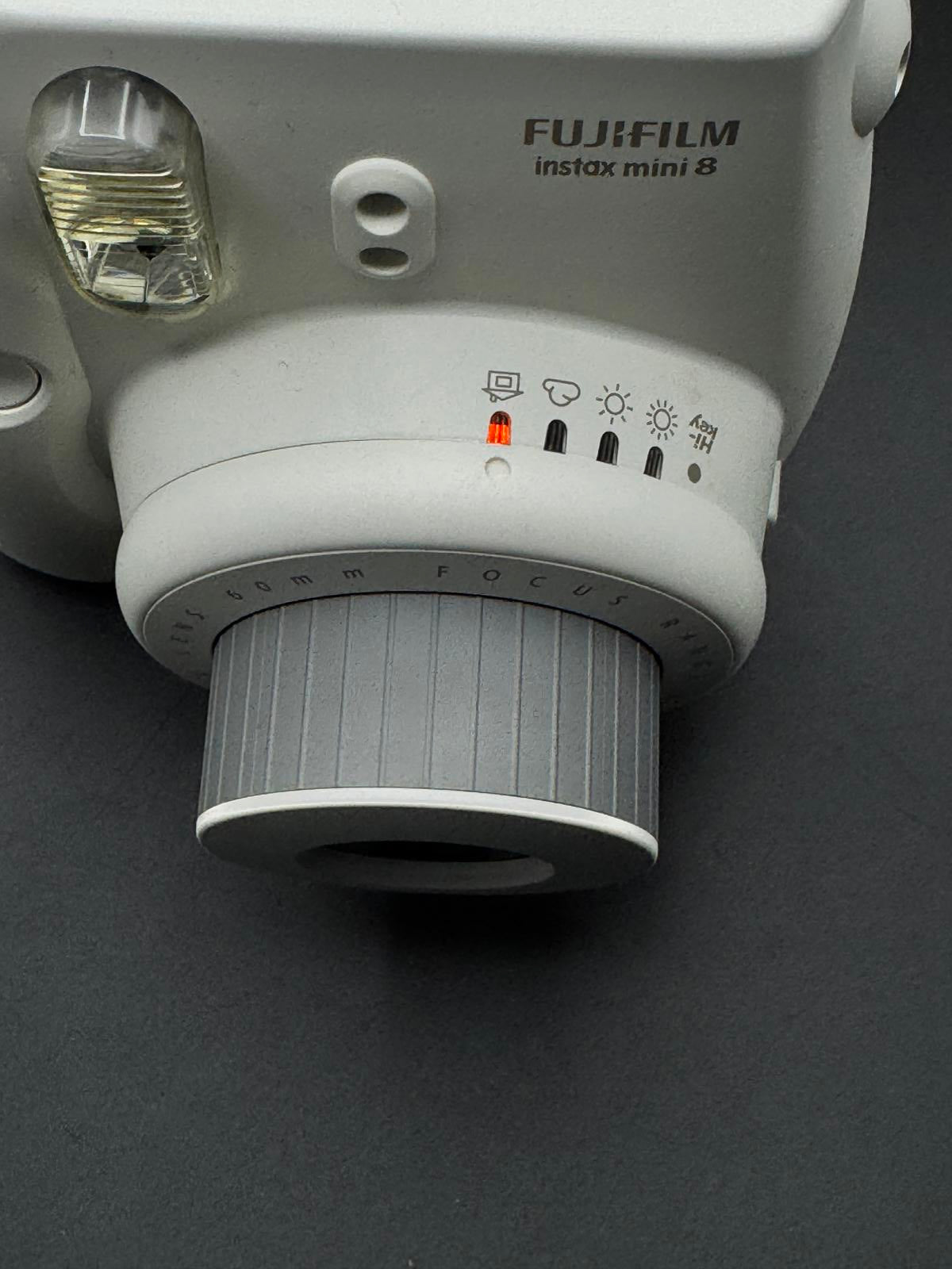 Fujifilm Instax Mini 8 White Instant Camera - Works Perfectly