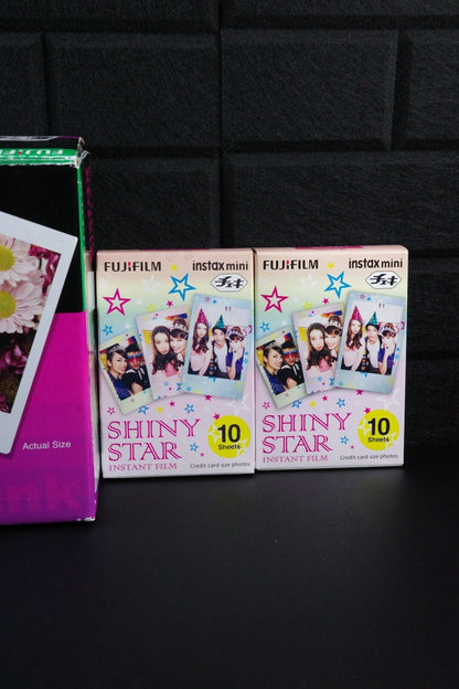 Fujifilm Instax Mini 7S Instant Film Camera Boxed & Working + Film and Batteries
