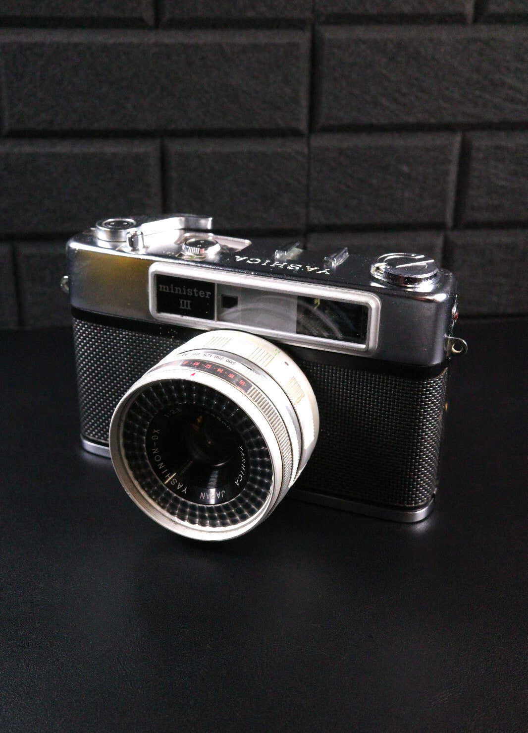 Yashica Minister III Vintage 1960's 35mm Rangefinder Camera & Case - Working