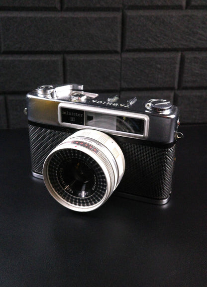 Yashica Minister III Vintage 1960's 35mm Rangefinder Camera & Case - Working