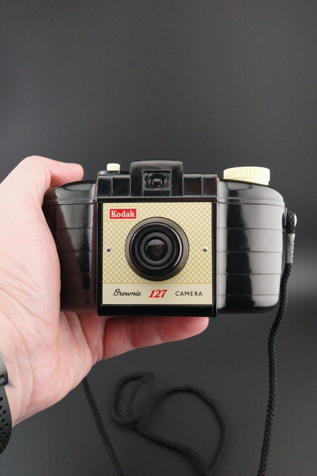 Vintage 1950's Kodak Brownie 127 Roll Film Camera With Case - Tested & Working
