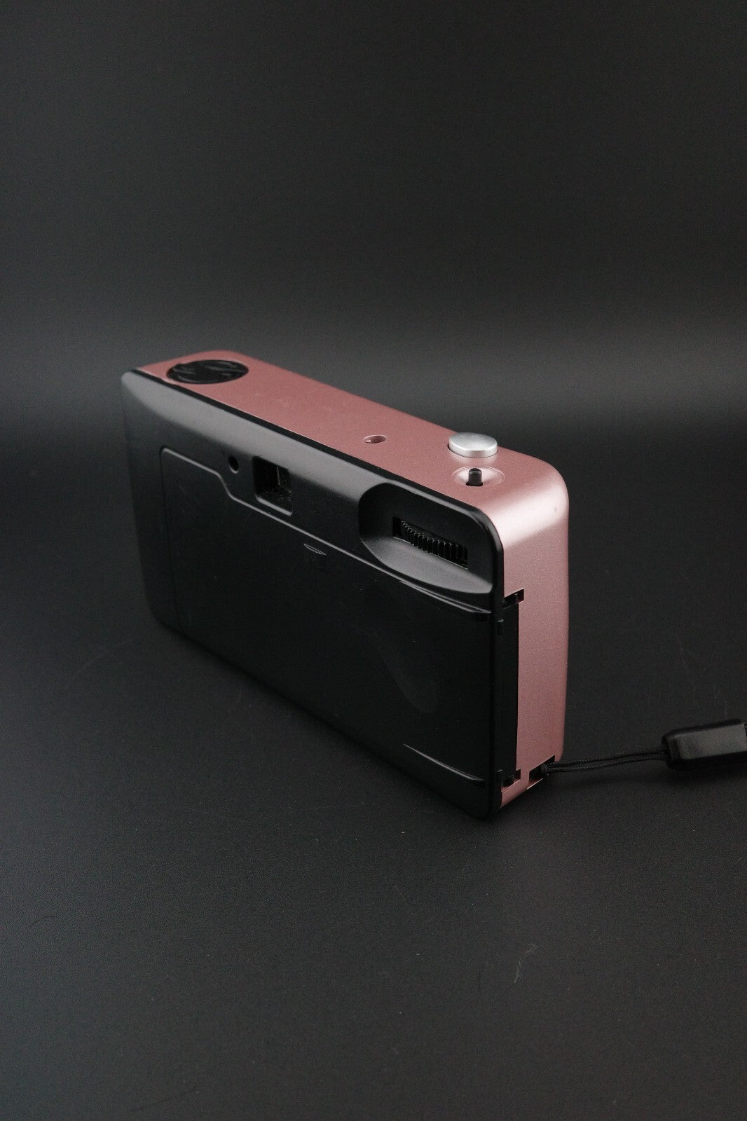 Pink VF201 Focus Free Point and Shoot 35mm Film Camera - Tested & Working