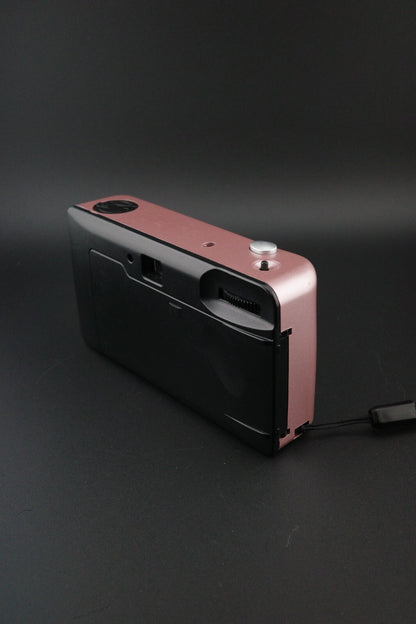 Pink VF201 Focus Free Point and Shoot 35mm Film Camera - Tested & Working