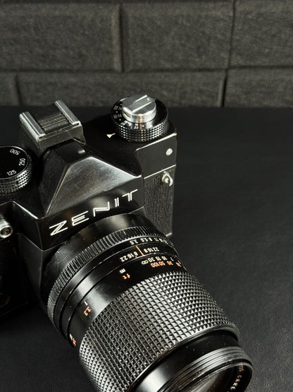 Zenit 12XP 35mm SLR Camera Zeiss Jena DDR 135mm Lens