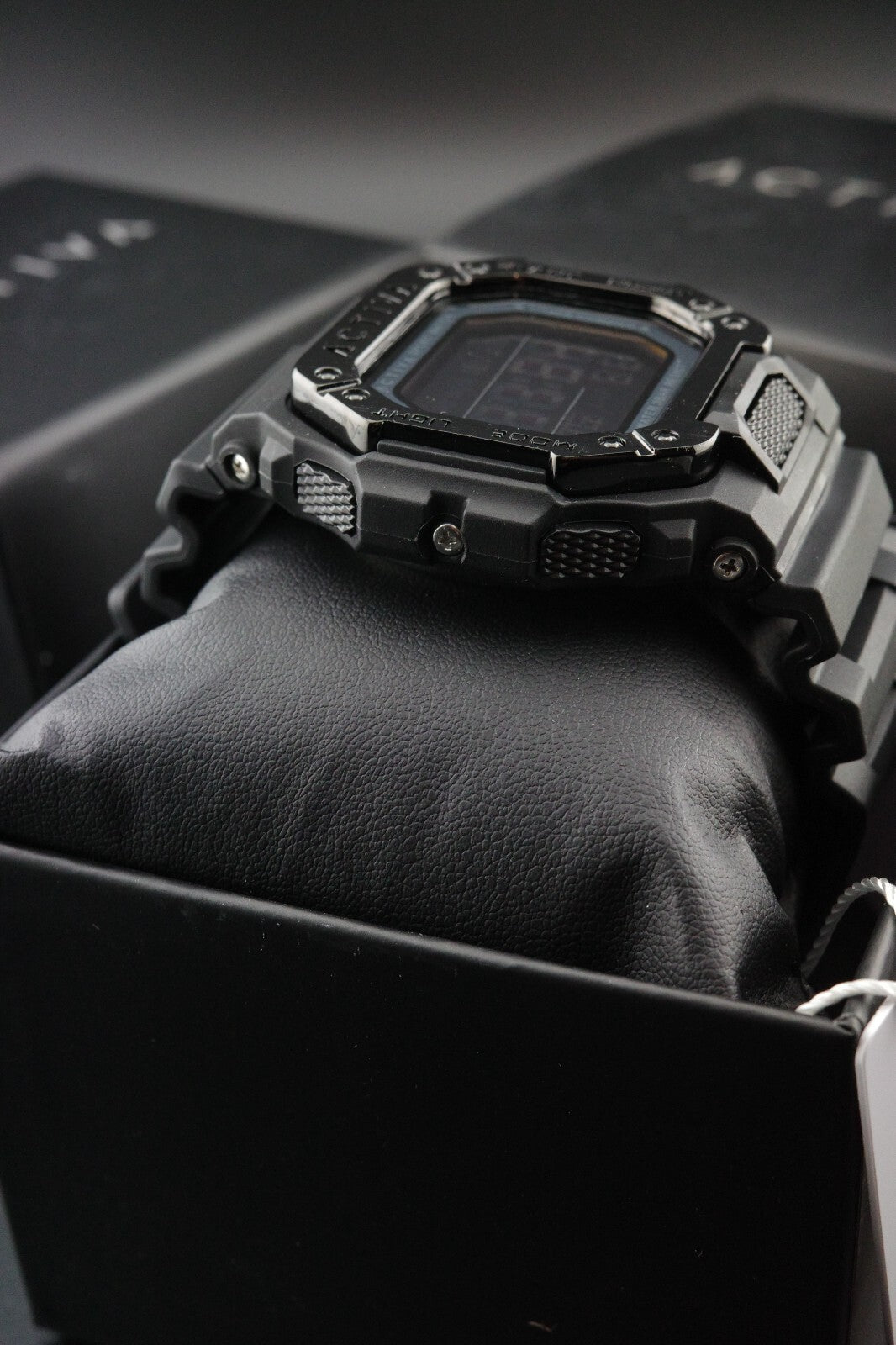 Activa Edge X Invicta ACW8059-001 Digital Watch 39.5mm Black - Brand New & Boxed