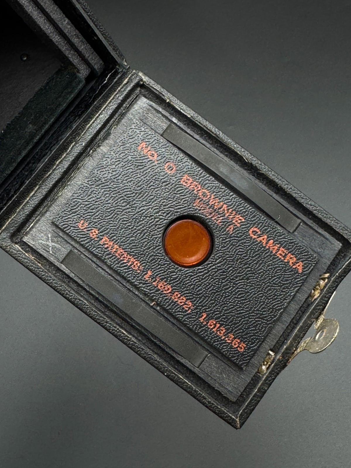 Vintage Kodak Eastman Number 0 Brownie Model A 127 Film Camera - Winds and Fires