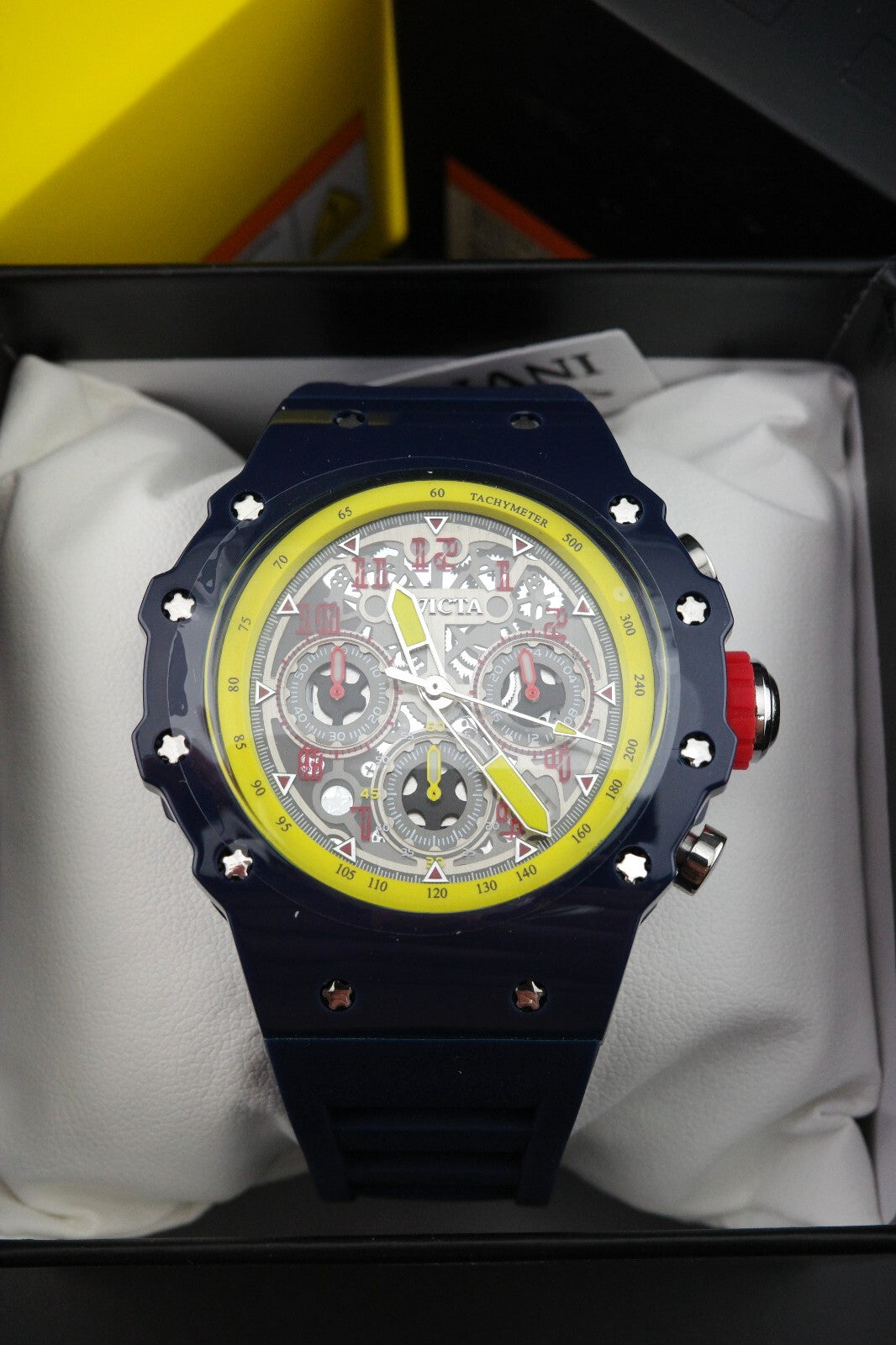 Invicta Racing Vaulthan 69661 Men’s Watch 44mm Dark Blue - Brand New & Boxed