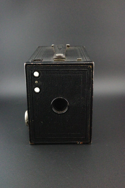 Kodak No.2 Brownie Model F 120 Film Box Camera - Tested & Working Vintage 1930's