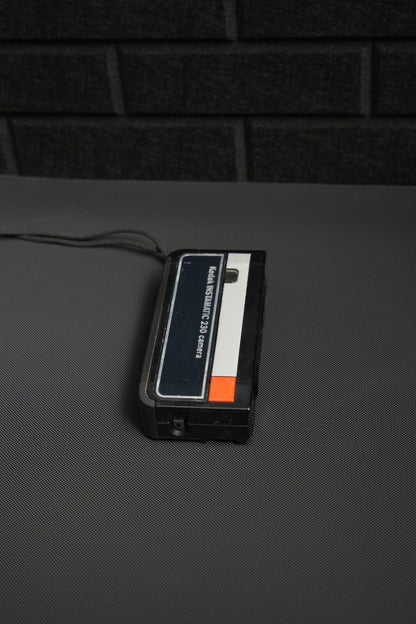 Kodak Instamatic 230 Vintage 1970's Film Camera Boxed - Faulty (H310)