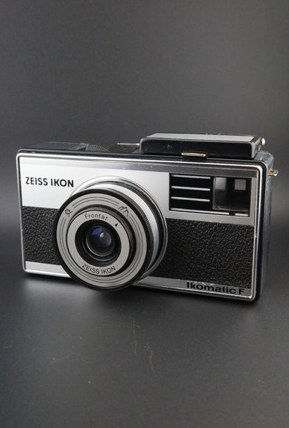Zeiss Ikon Ikomatic F Vintage German 1960's 126 Film Camera - Tested & Working