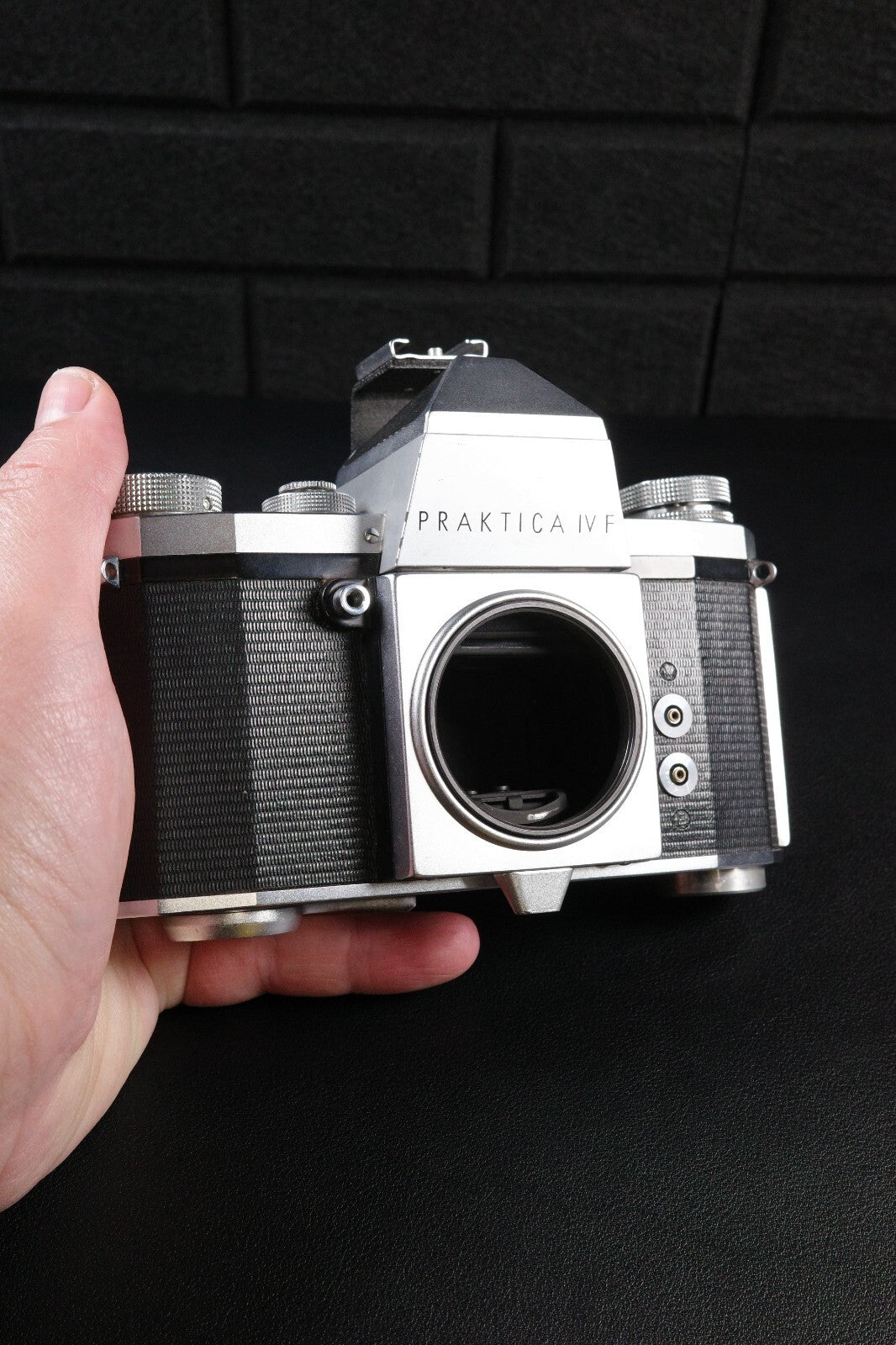 Vintage Praktica IV F 35mm Film Camera & 50mm f/2.8 Lens - Faulty (Read Details)