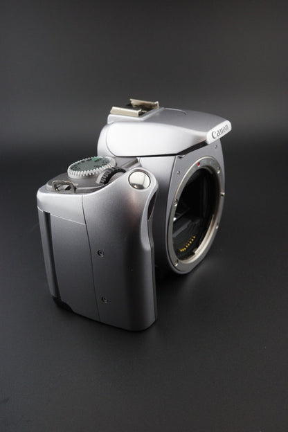 Canon EOS 300V Vintage 35mm Film SLR Camera Silver Body Only - Tested & Working