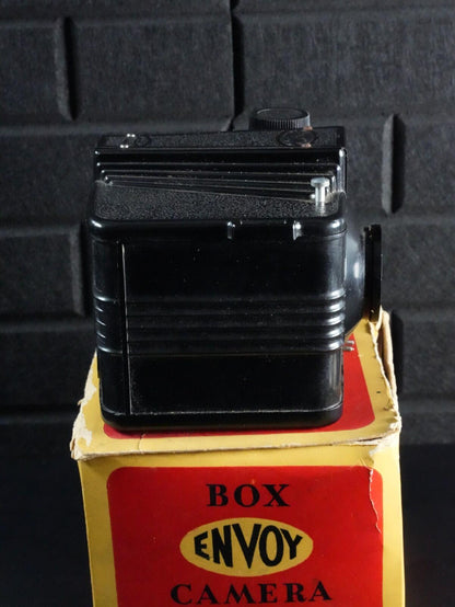 Ensign Envoy Vintage 1950's Box Camera & Original Box - Faulty, Display | Repair