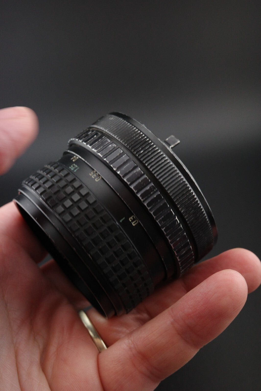 Vintage Hoya HMC Wide-Auto 28mm f/2.8 Manual Focus Prime lens - Canon FD mount