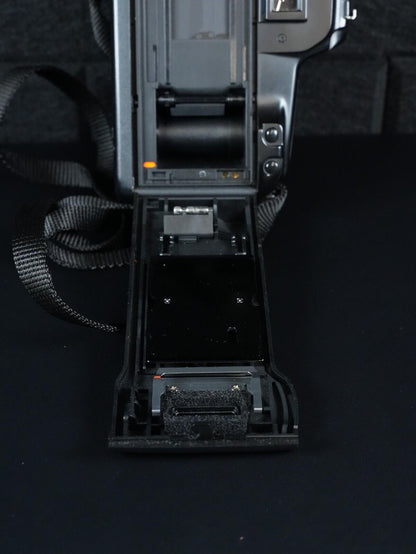 Canon EOS 1000F 35mm SLR Film Camera - Tested & Fully Working - Crack In Display