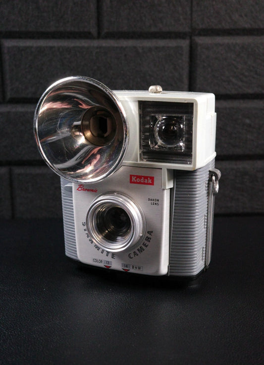 Kodak Brownie Starmite 1960's 127 Film Camera + Case & Instructions - Working