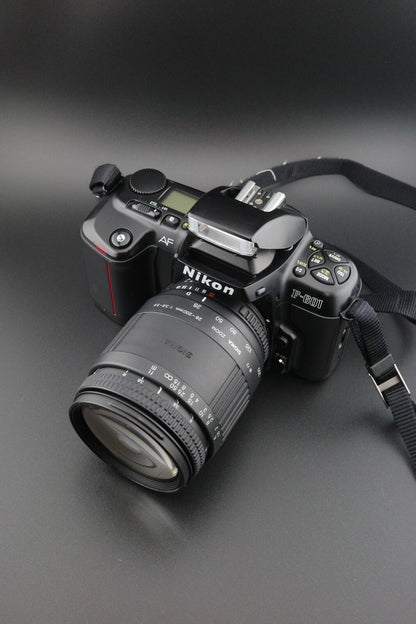 Nikon F-601 35mm SLR Film Camera + Sigma 28-200mm Lens - Film Tested & Working