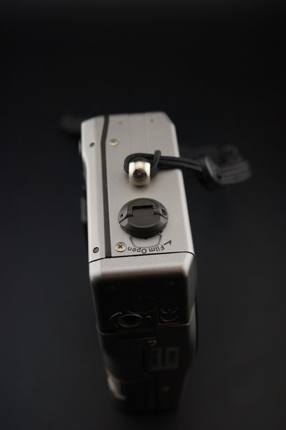 CANON Ixus Z70 Vintage 1990's APS Film Camera + Battery - Tested & Working