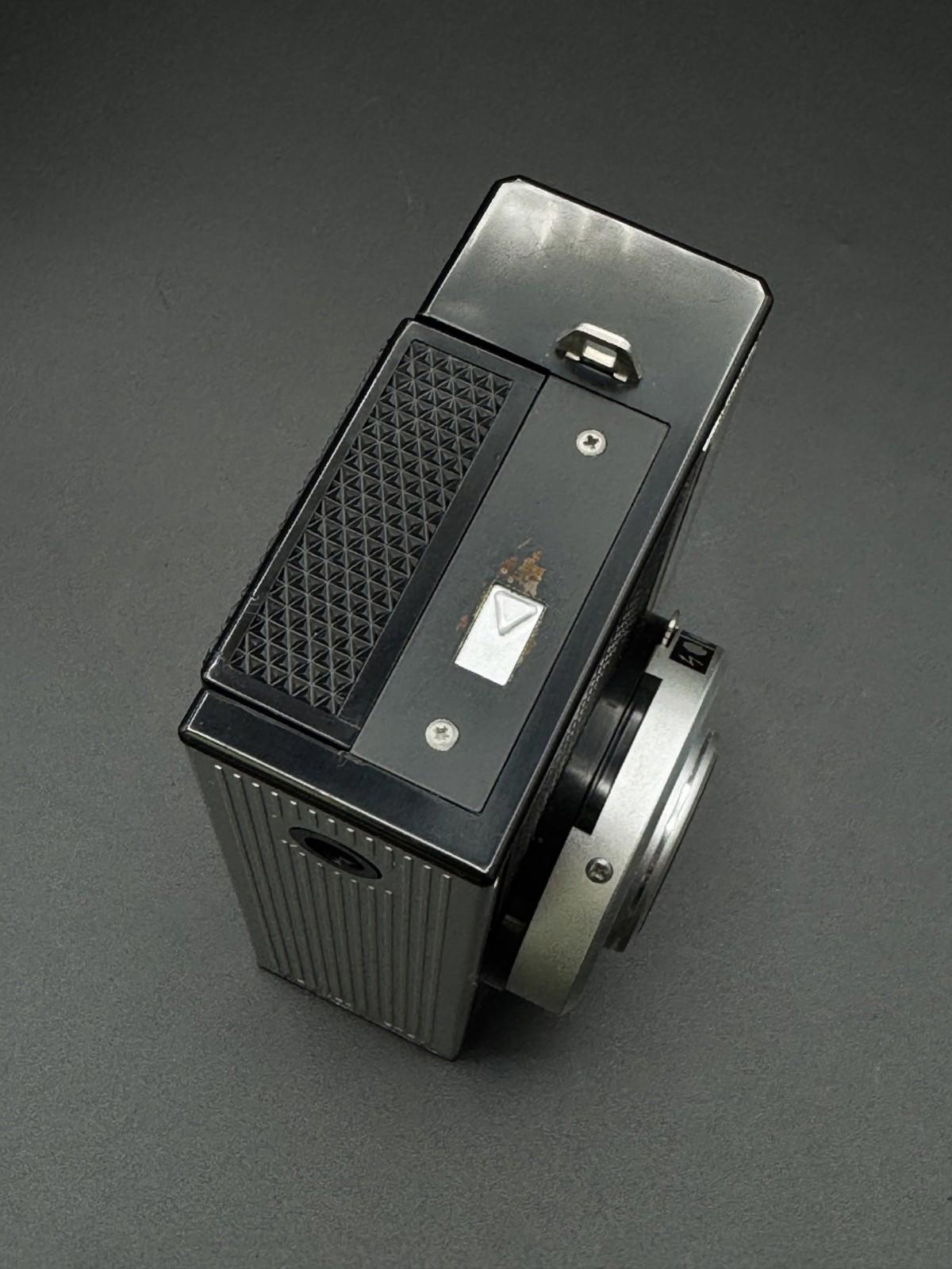 Agfa Parator ISO Rapid 35 mm Film Camera Not Working - Great Display Piece