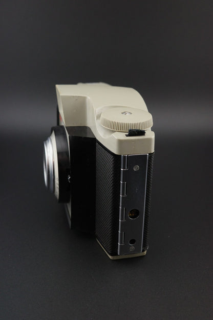 Vintage 1960's Kodak Brownie 44A 127 Film Camera - Tested & Fully Working