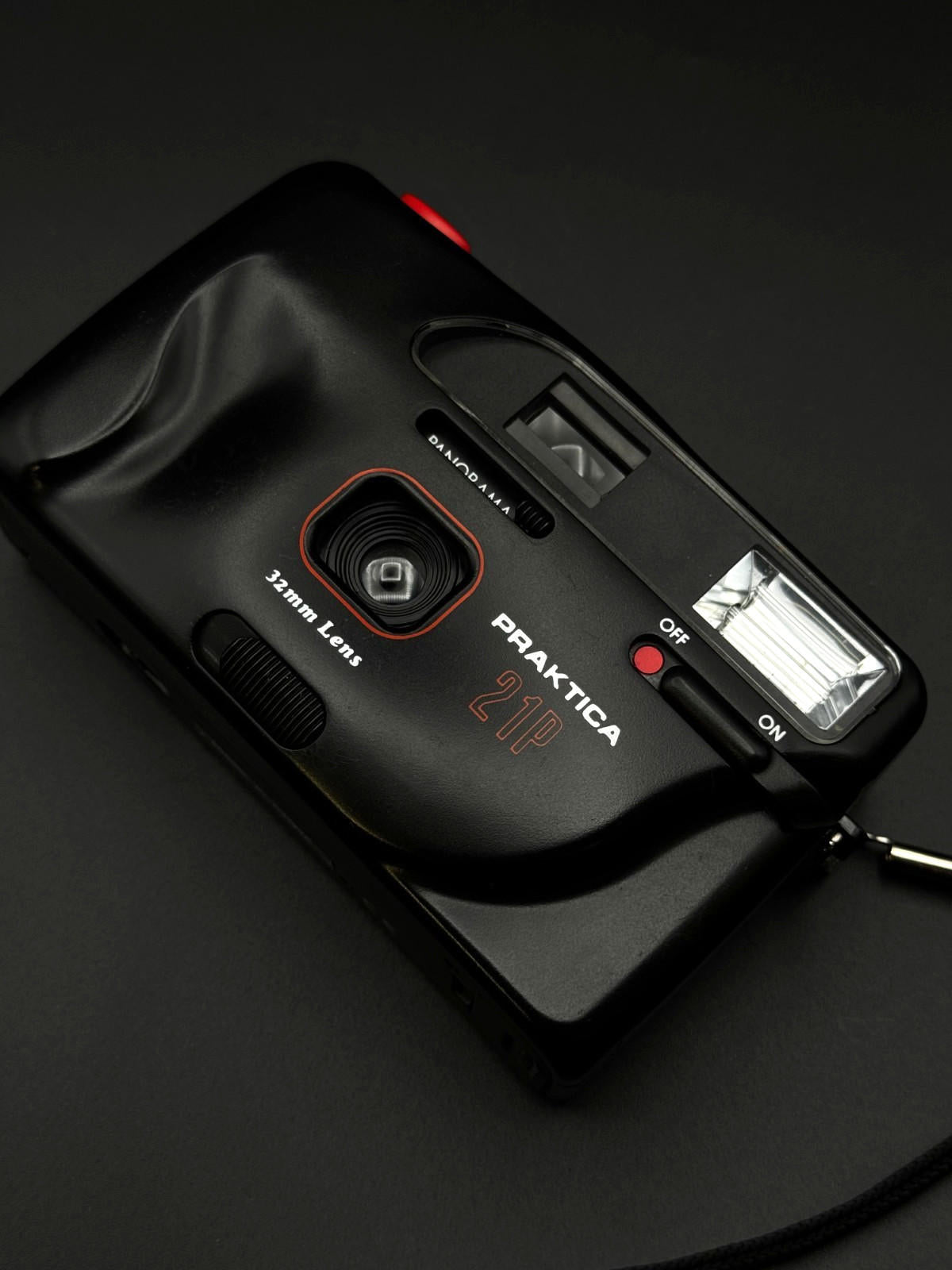 Praktica Sport 21P Vintage 35mm Film Camera Analogue 32mm Lens - Fully Working