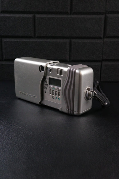 Nikon Nuvis S Vintage 1990's APS Film Point & Shoot Camera - Tested & Working