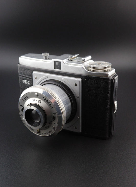 Dacora Digna Camera Vintage 1950's 120 Film Camera - Tested & Working