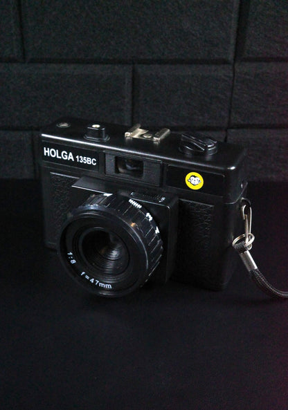 Classic Holga 135BC LOMO 35mm Film Camera - Black - Film Tested & Working