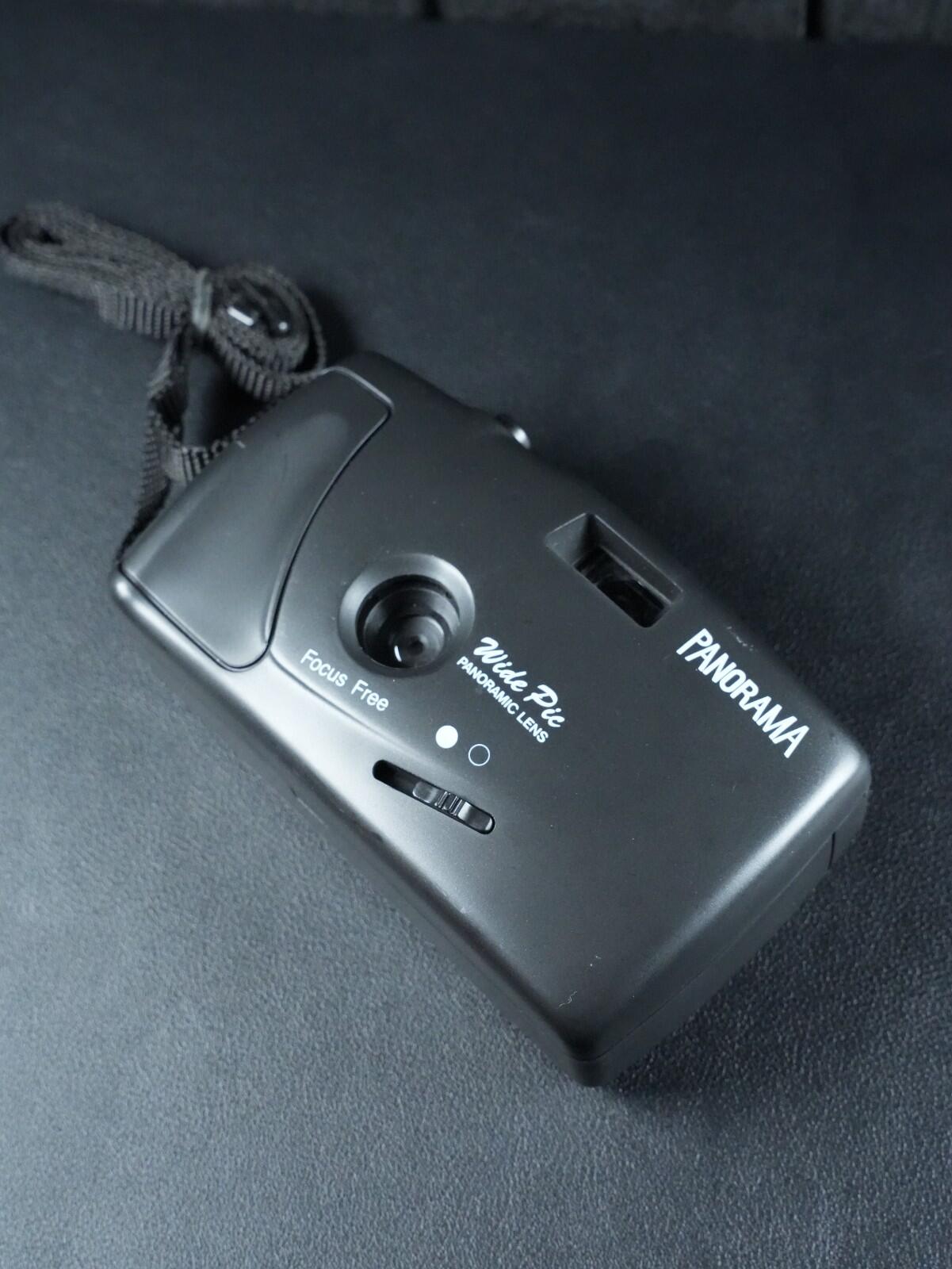 Panorama Wide Pic Vintage 35mm Film Camera + Case - Tested & Working (Z18)