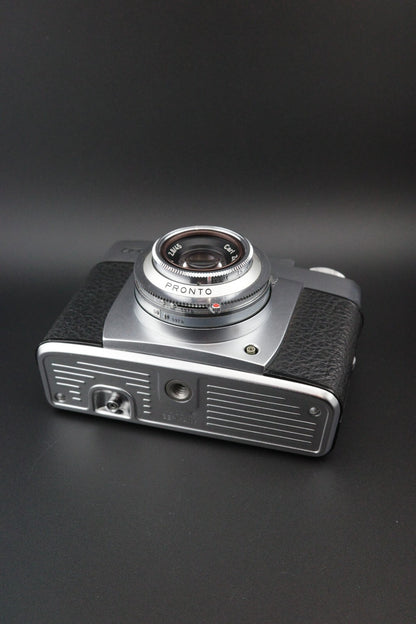 Zeiss Ikon Continette 35mm Camera Lucinar 45mm f2.8 - Film Tested & Working
