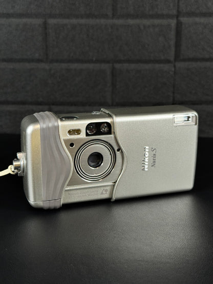 Nikon Nuvis S Vintage 2000's Y2K APS Film Zoom Camera + Battery - Working