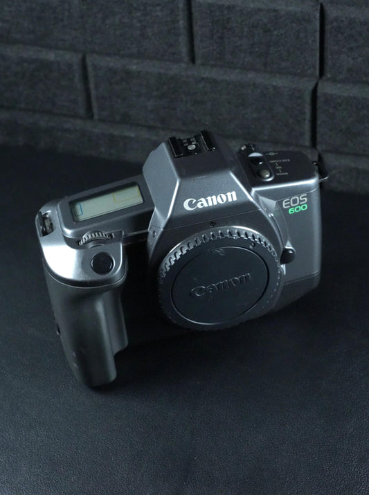 Canon EOS 600 35mm AF SLR 1980's Film Camera Body Only - Tested & Working (W537)