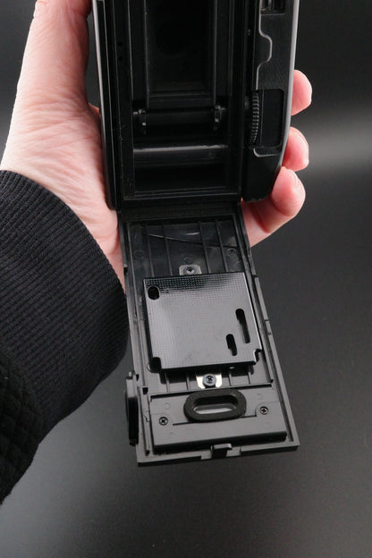 Skina SK-102 Vintage 35mm Film Camera 35mm f5.6 - Tested & Working