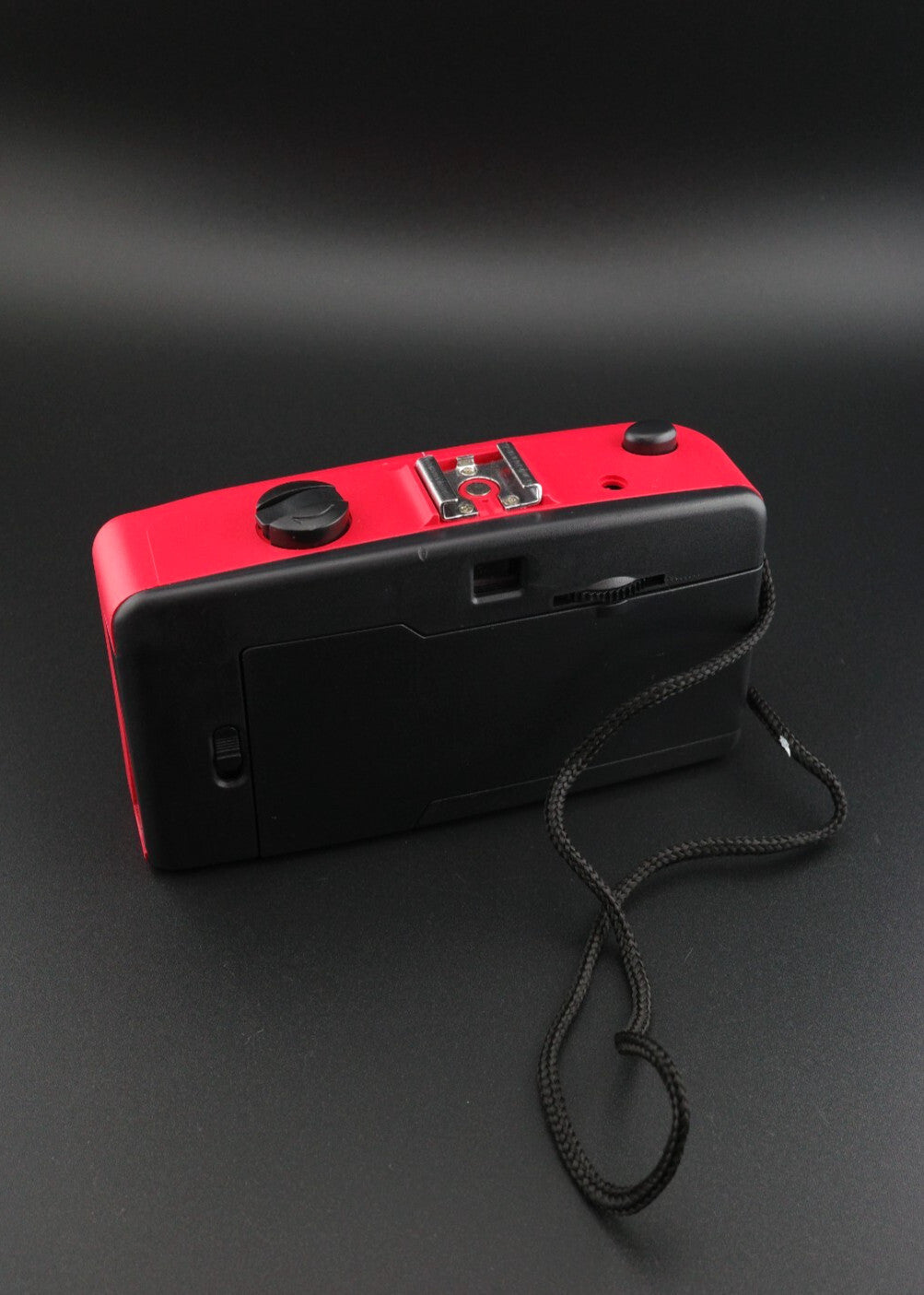 Retro 35mm Compact Red Point & Shoot Film Camera with Chinese Writing - Working