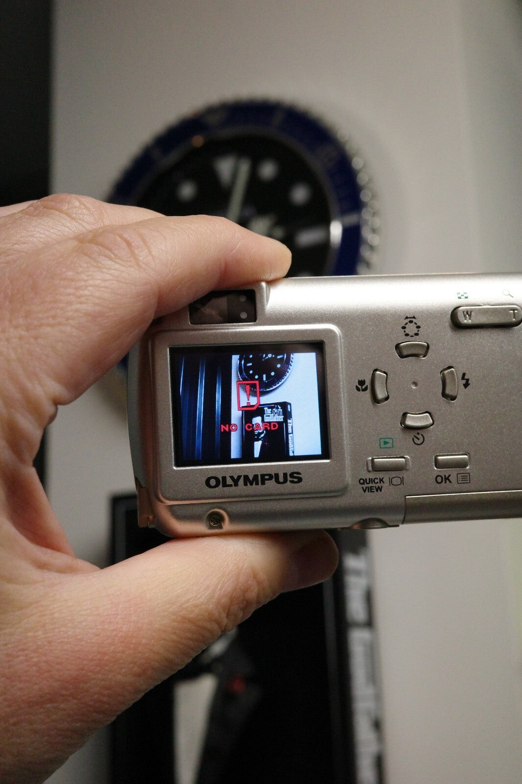 Olympus Mju 300 3.2MP Digital Camera + New Battery / Charger - Tested & Working