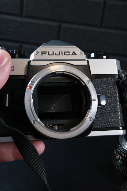 Working Fujica STX-1 Vintage 1980's 35mm SLR Film Camera - X-Fujinon 50mm f/1.9