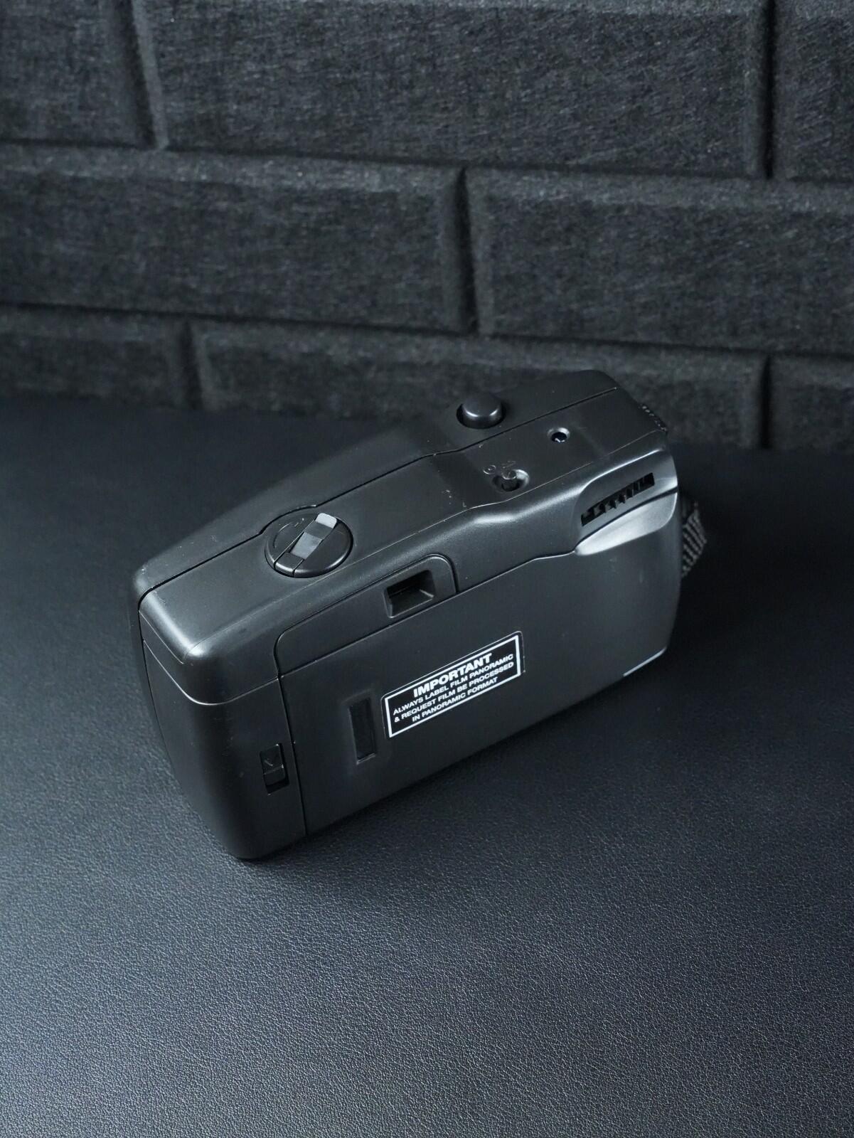 Panorama Wide Pic Vintage 35mm Film Camera + Case - Tested & Working (Z18)