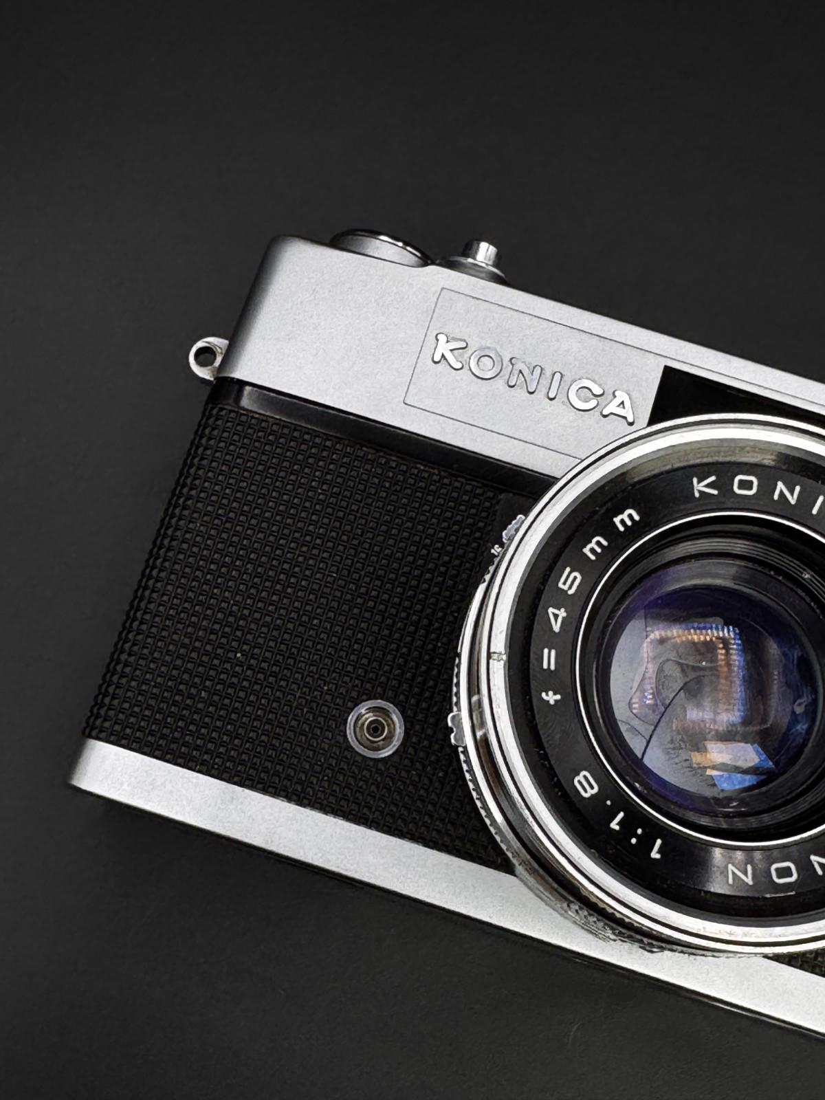 Konica Auto S2 Vintage 1960's Rangefinder 35mm Film Camera - Faulty (D316)