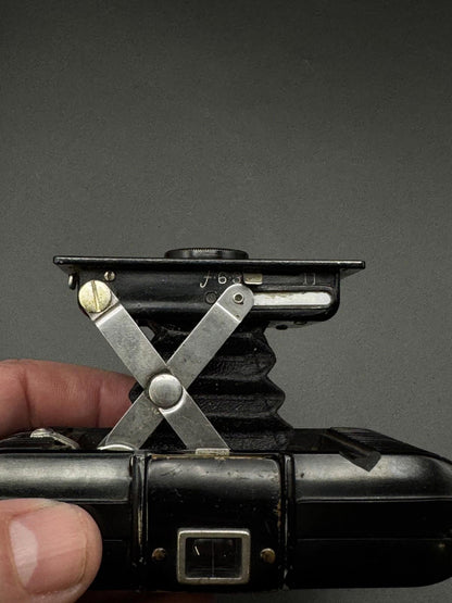 Vintage Kodak Bantam Bakelite Folding 828 Film Camera No 67817 - Untested