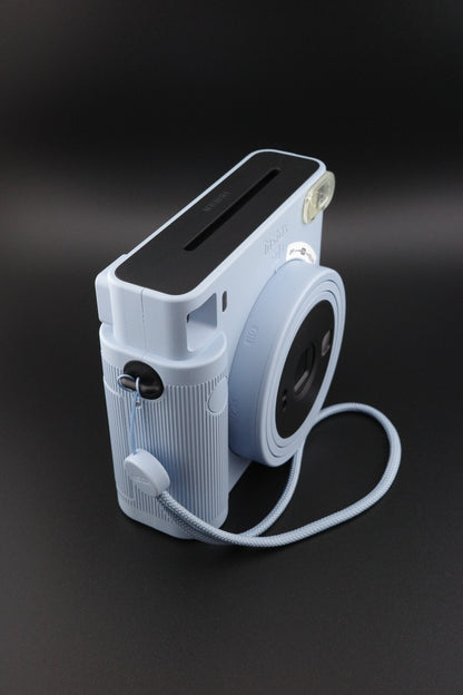 Fujifilm Instax Square SQ1 Instant Camera Glacier Blue + 4 Film Packs and Case