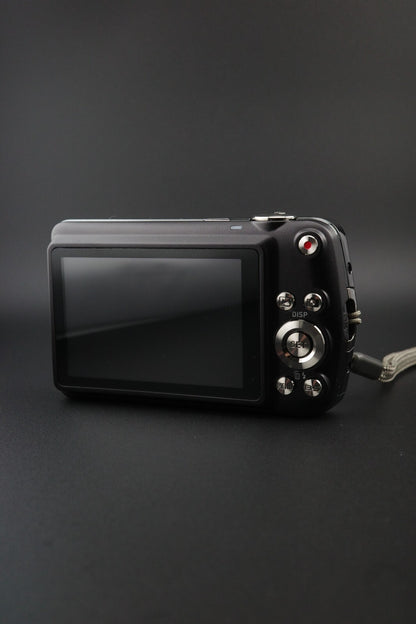 Casio Exilim EX-Z2 12.1MP Digital Camera Boxed + Charger & New Battery - Working