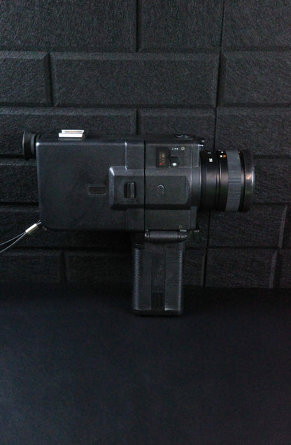 Sankyo EM-30XL Vintage 1970's Super 8 Cine Film Camera & Case - Fully Working