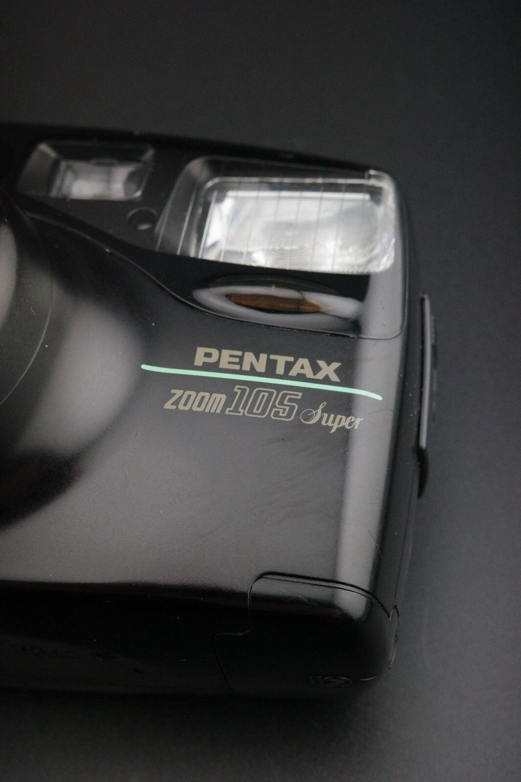 Pentax Zoom 105 Vintage 35mm Film Camera + Batteries - Film Tested & Working
